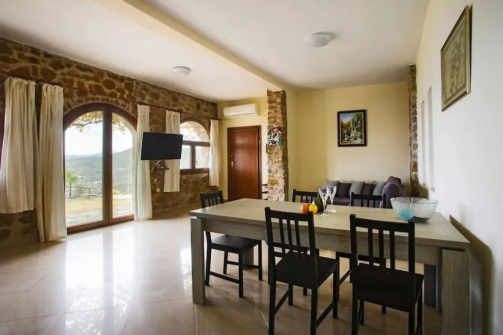 Lovely Comfortable Apartment On A Hill By The Sea ピルガディキア ギリシャ